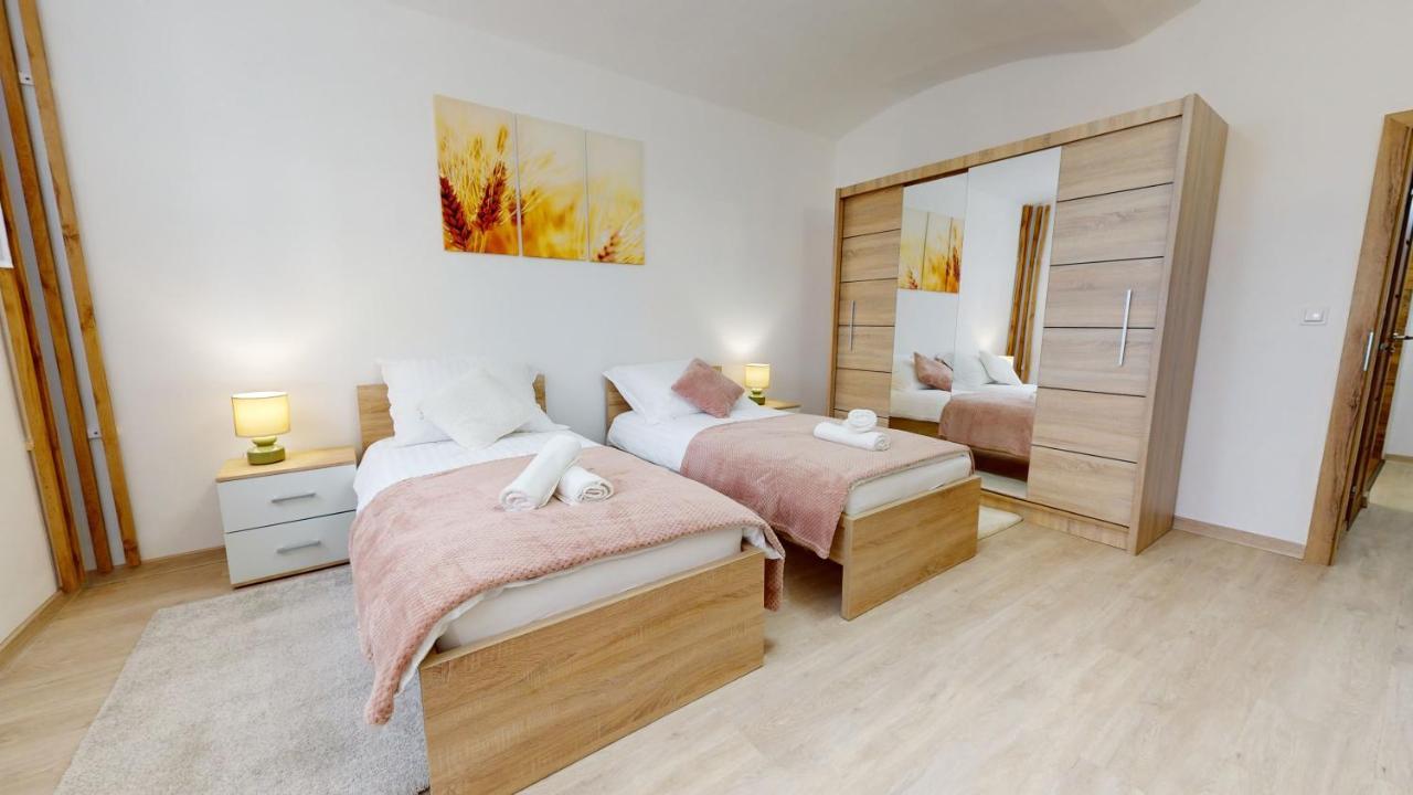 Villa City Park Кошице Экстерьер фото