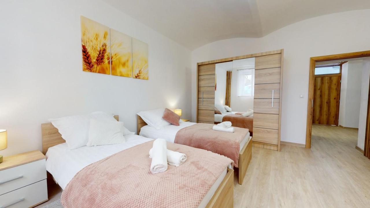 Villa City Park Кошице Экстерьер фото